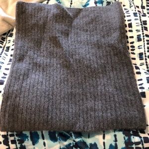 Halogen infinity scarf